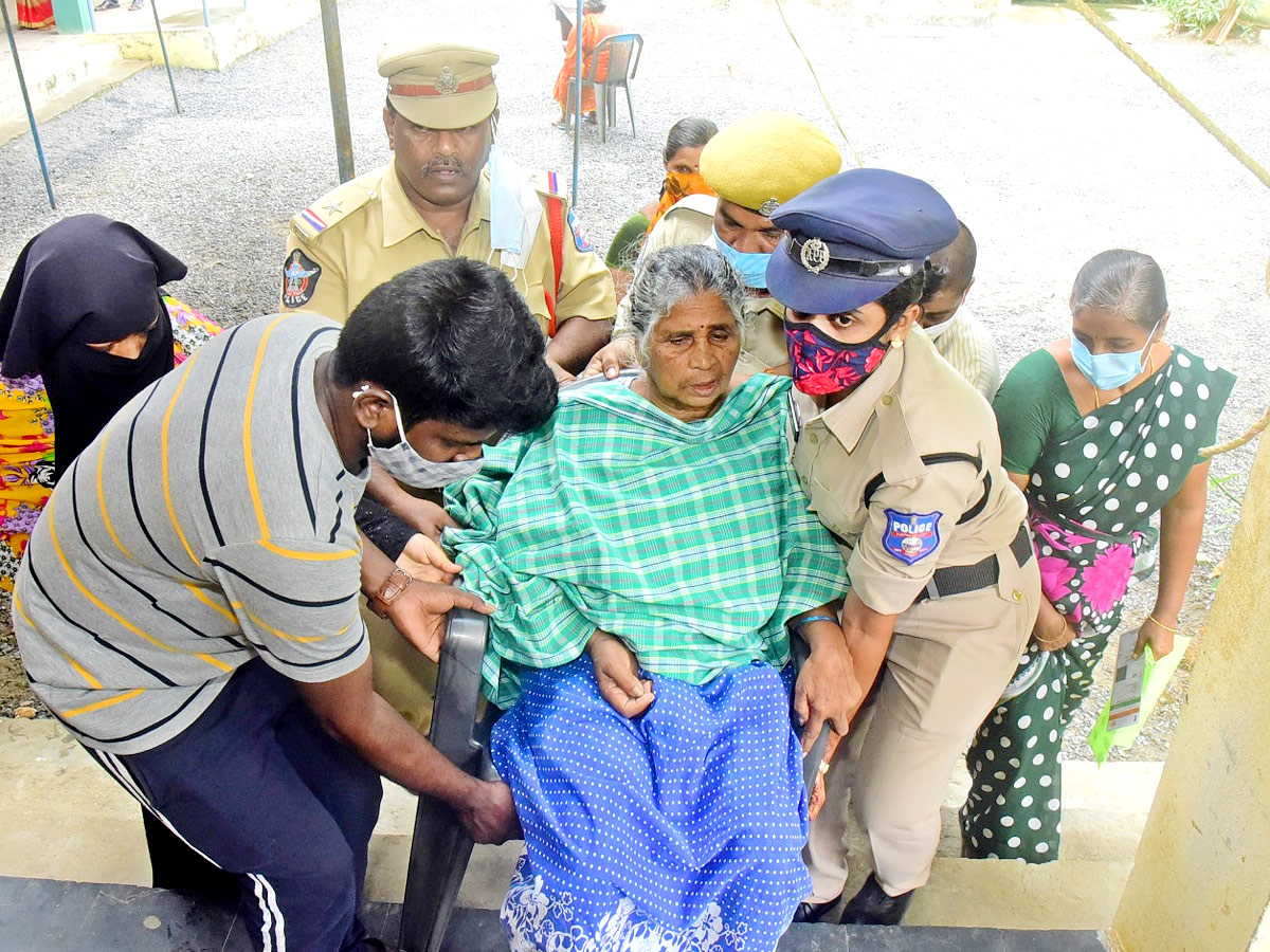 AP Municipal‌ Elections Photo Gallery - Sakshi15
