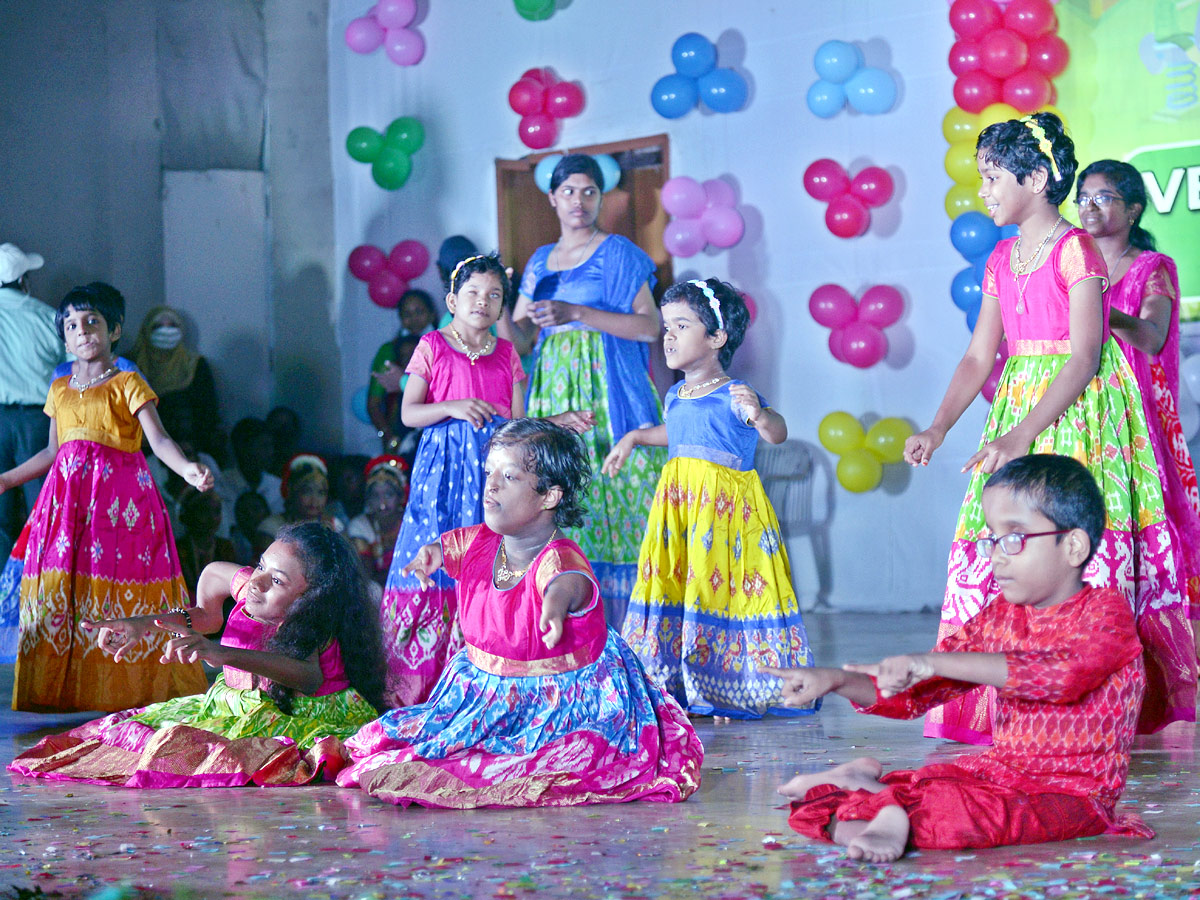 Childrens Day Celebrations At Vijayawada Photo Gallery - Sakshi11