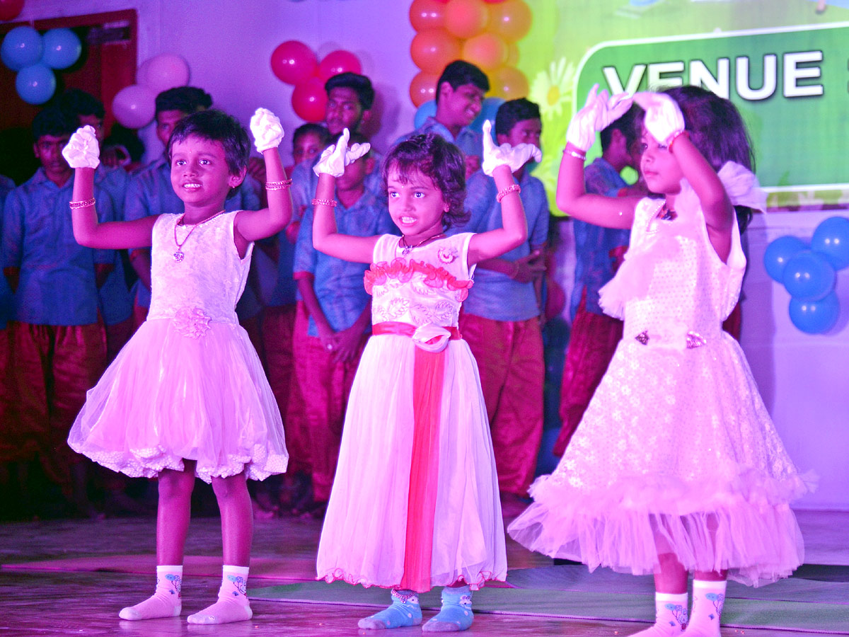 Childrens Day Celebrations At Vijayawada Photo Gallery - Sakshi8