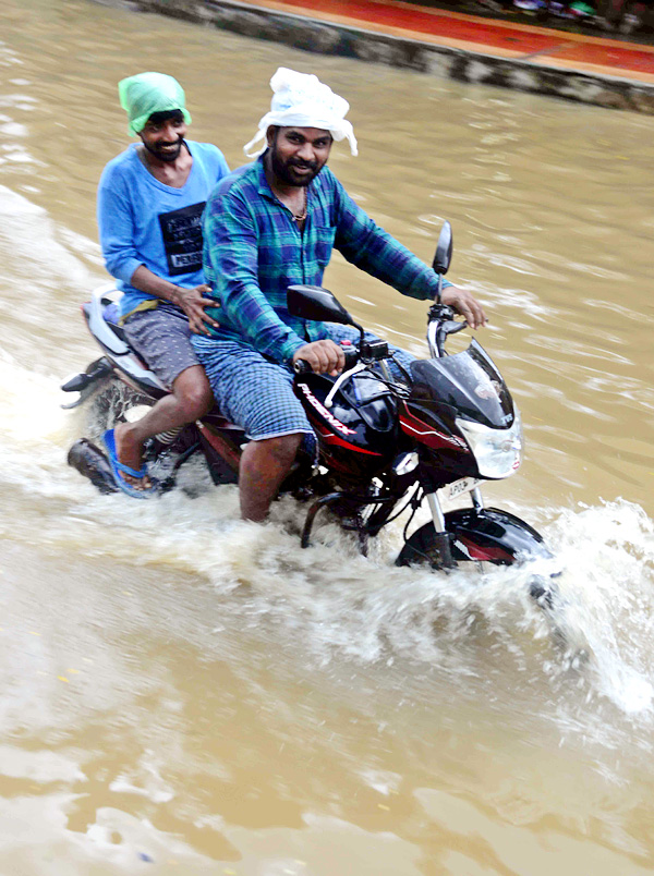 Heavy Rains Is Chittoor District - Sakshi25