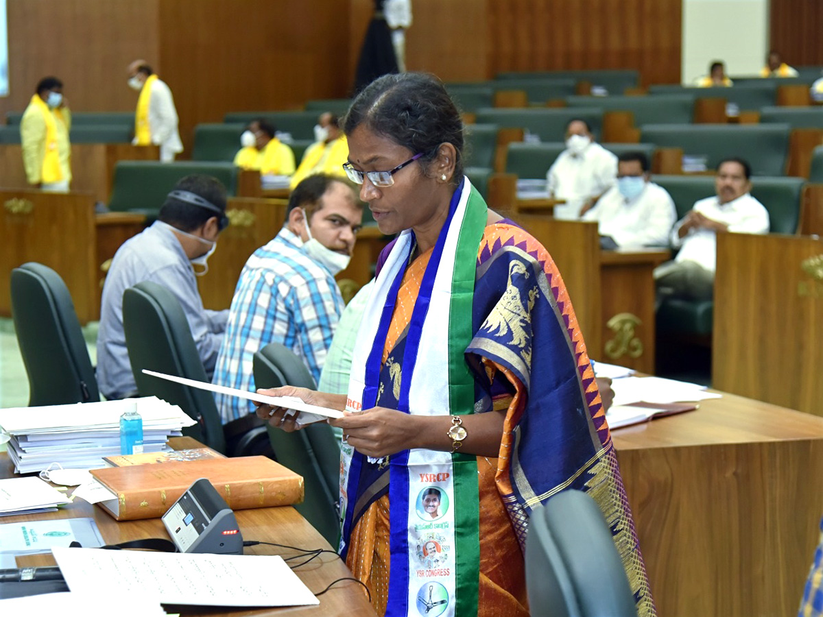 AP Assembly Session Dasari Sudha Takes oath As MLA - Sakshi1