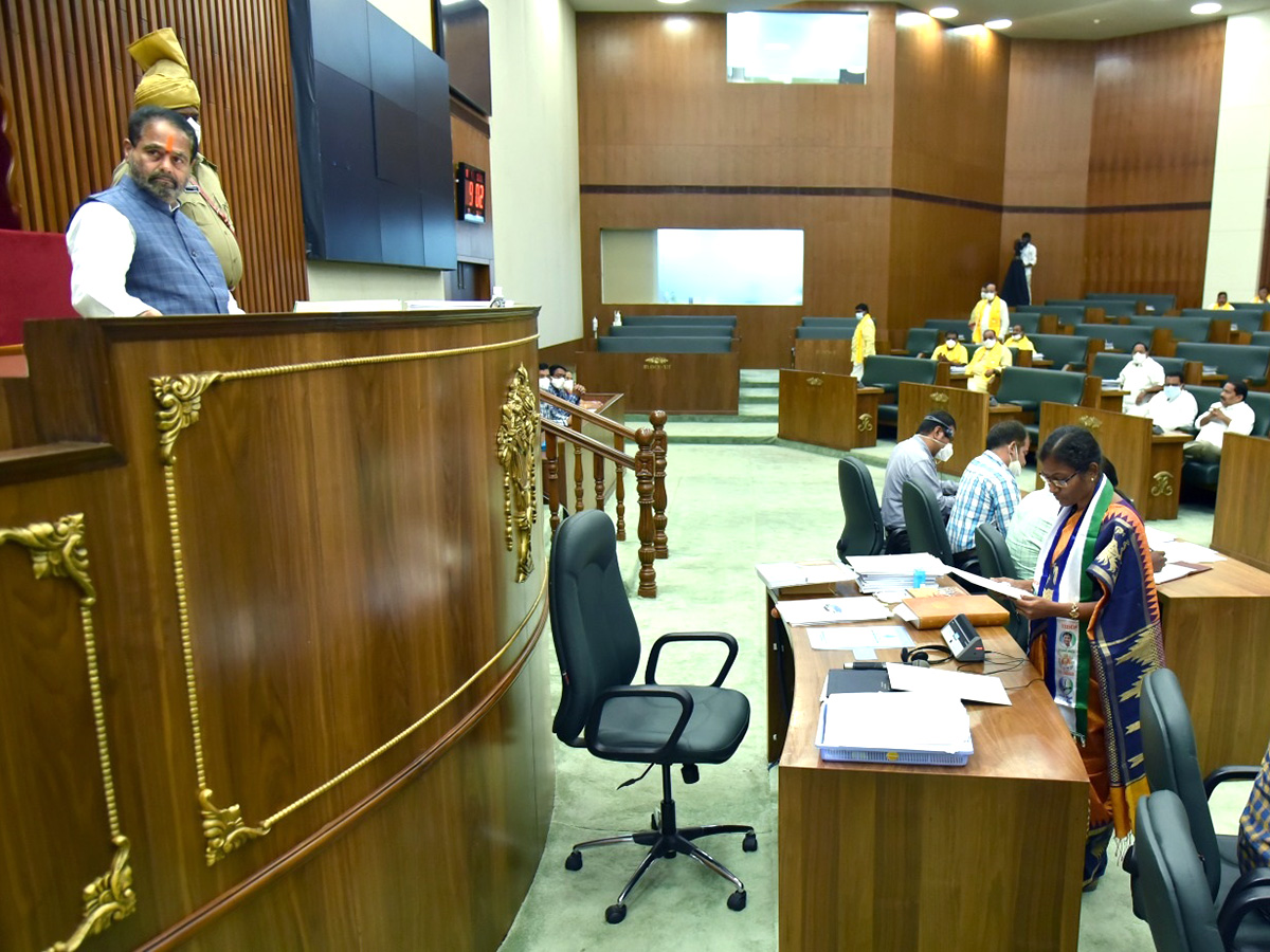 AP Assembly Session Dasari Sudha Takes oath As MLA - Sakshi5