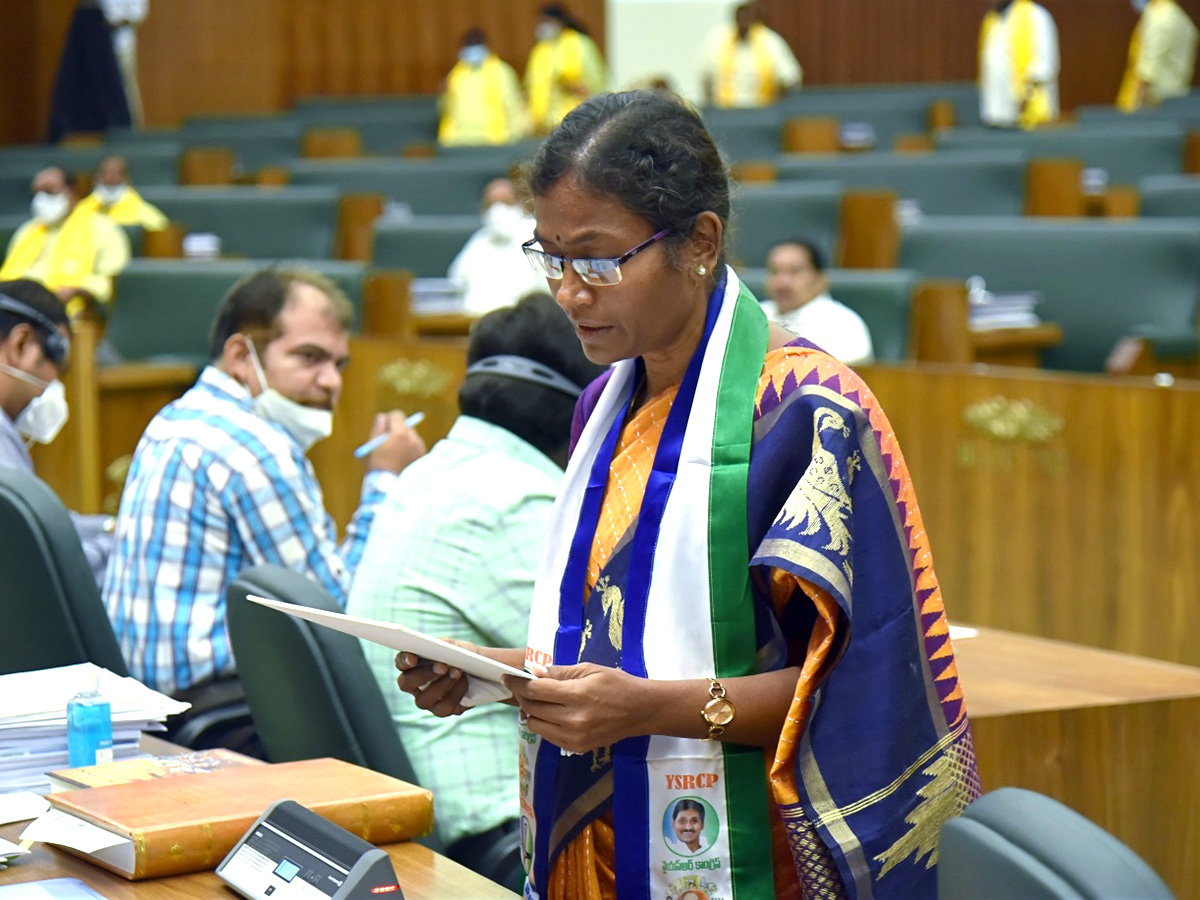 AP Assembly Session Dasari Sudha Takes oath As MLA - Sakshi6