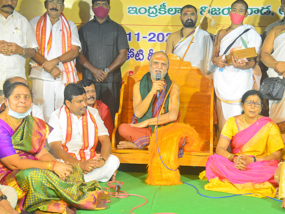 Koti Deepotsavam at Indrakeeladri Ammavari Temple Photos - Sakshi28