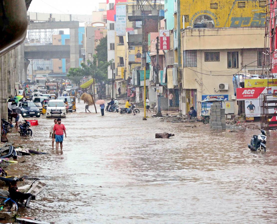 Heavy Rain In Tirupati - Sakshi8