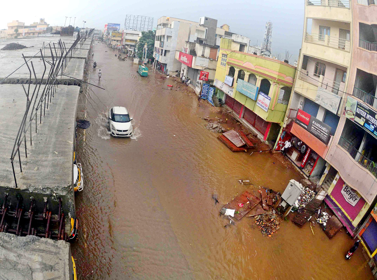 Heavy Rain In Tirupati - Sakshi10