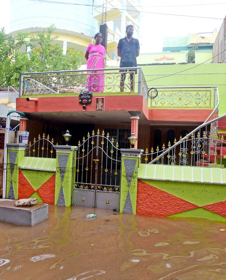 Heavy Rain In Tirupati - Sakshi33
