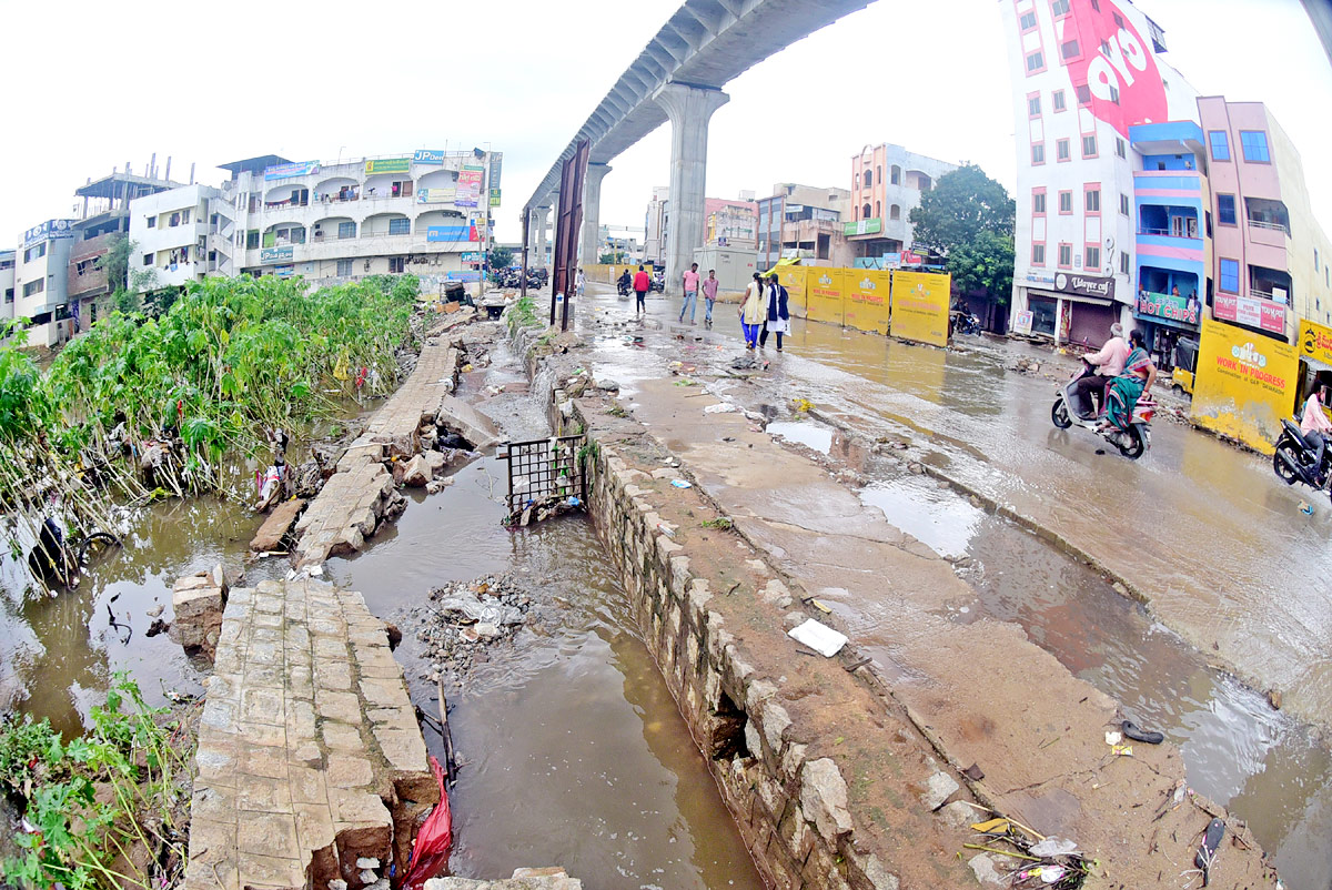 Heavy Rain In Tirupati - Sakshi40
