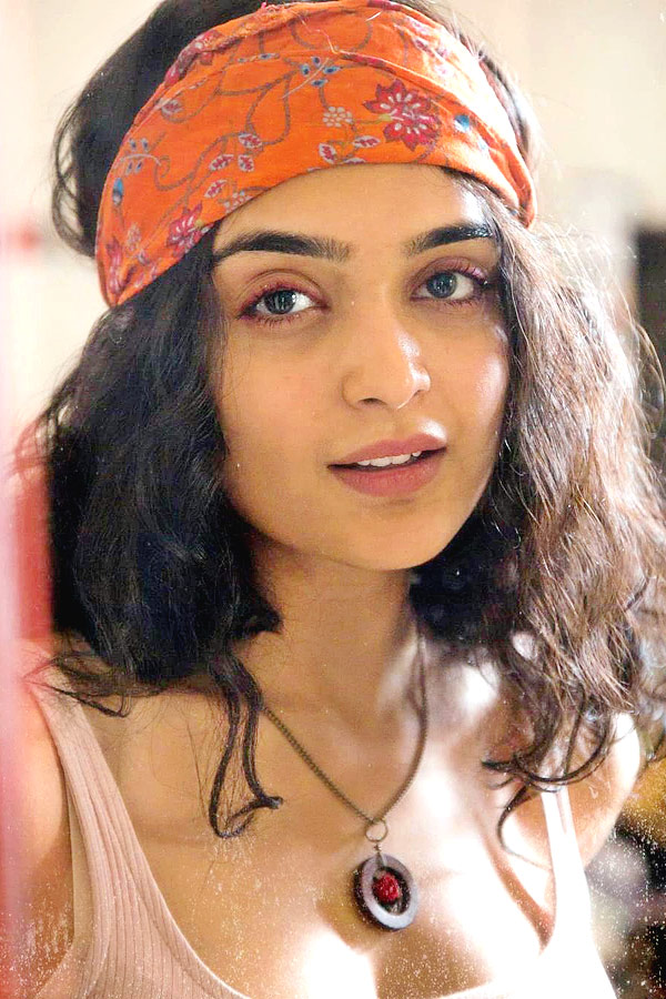 Actress Kashish Khan Latest Photo Gallery - Sakshi4