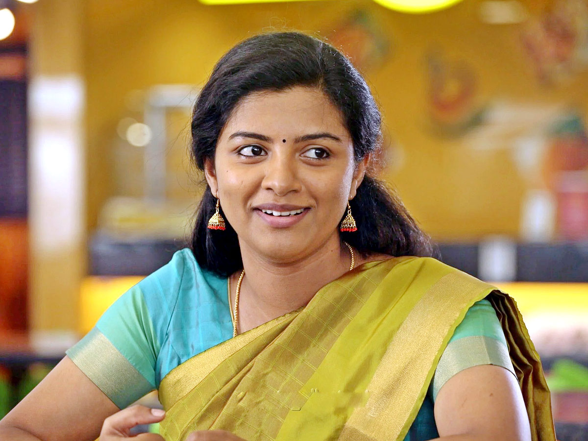 Jaibhim Sinathalli Lizomol Josi Photo Gallery - Sakshi4
