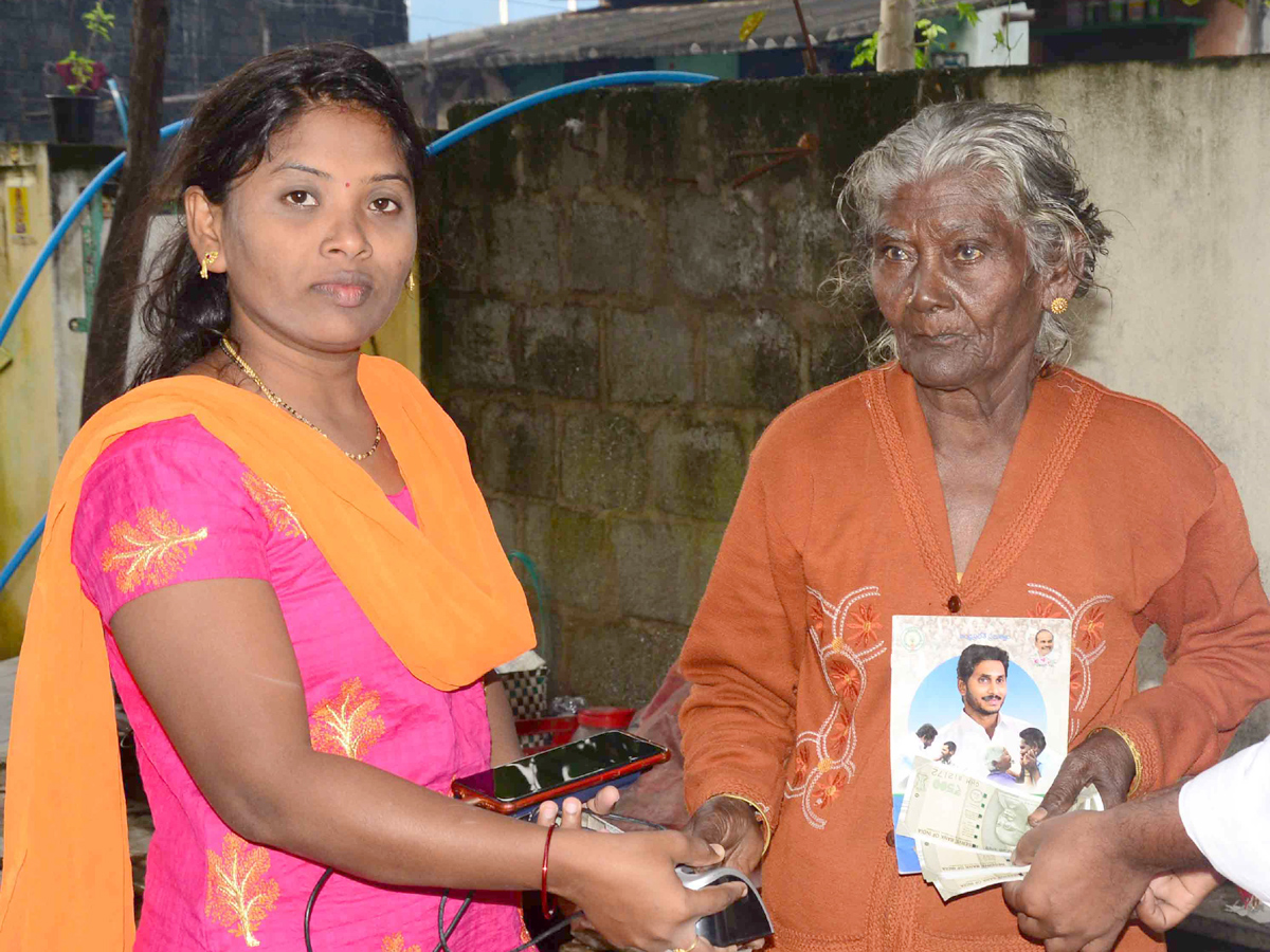 YSR Pension Kanuka Photo Gallery - Sakshi6