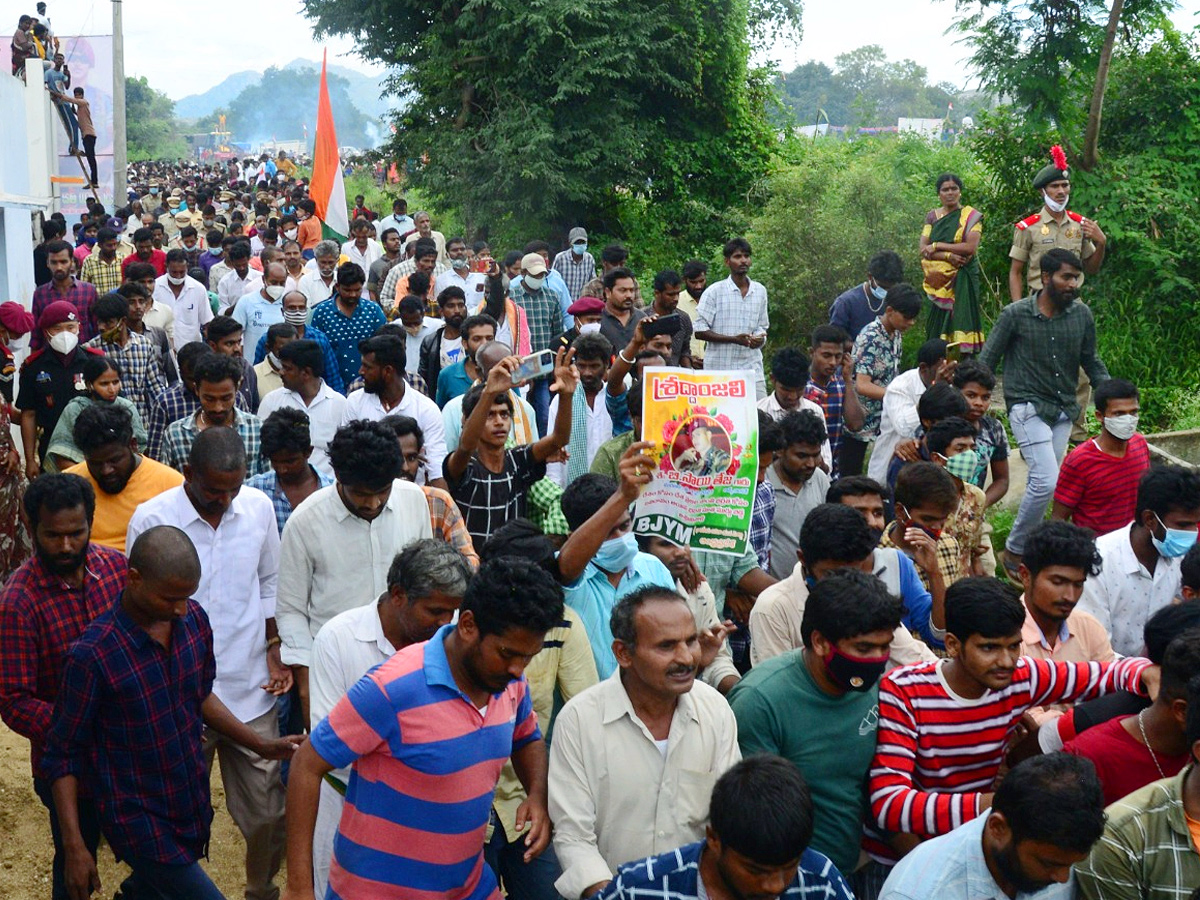 Soldier Saiteja Funeral Photo Gallery - Sakshi2