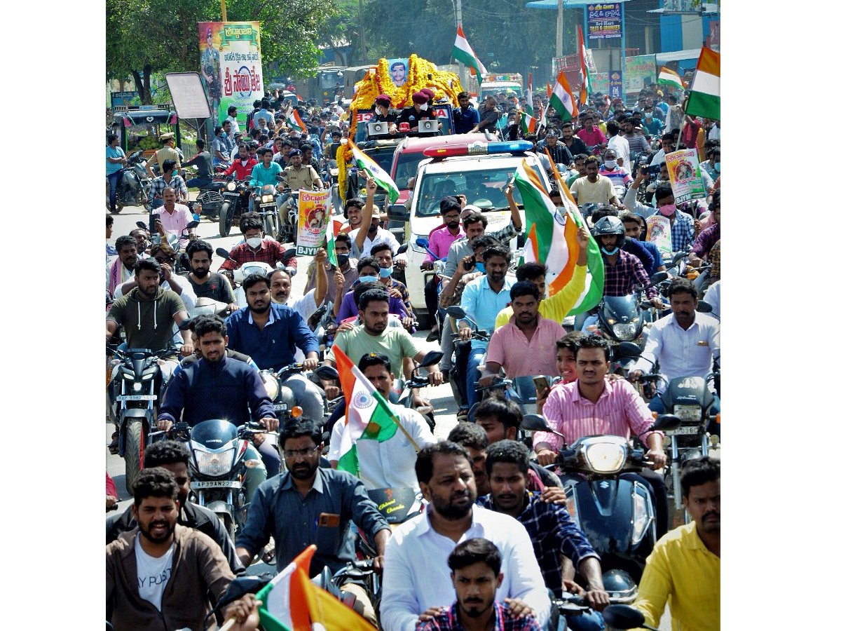Soldier Saiteja Funeral Photo Gallery - Sakshi19