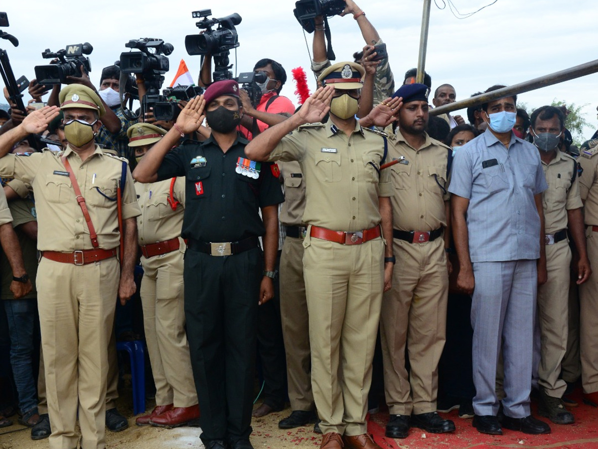 Soldier Saiteja Funeral Photo Gallery - Sakshi37