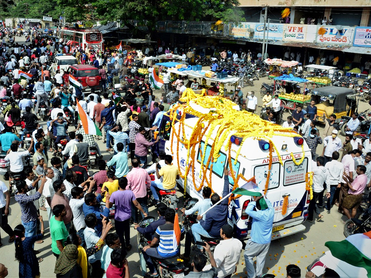 Soldier Saiteja Funeral Photo Gallery - Sakshi6