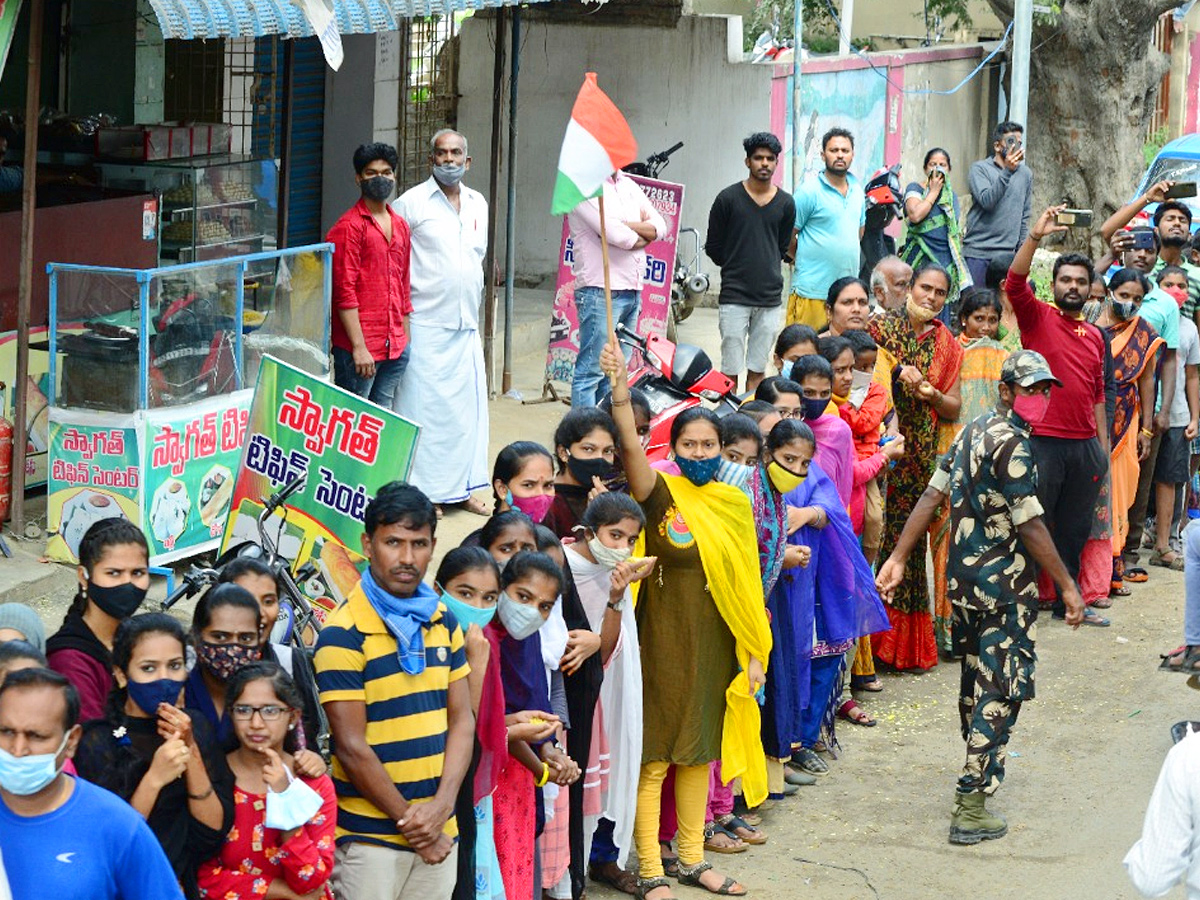 Soldier Saiteja Funeral Photo Gallery - Sakshi9