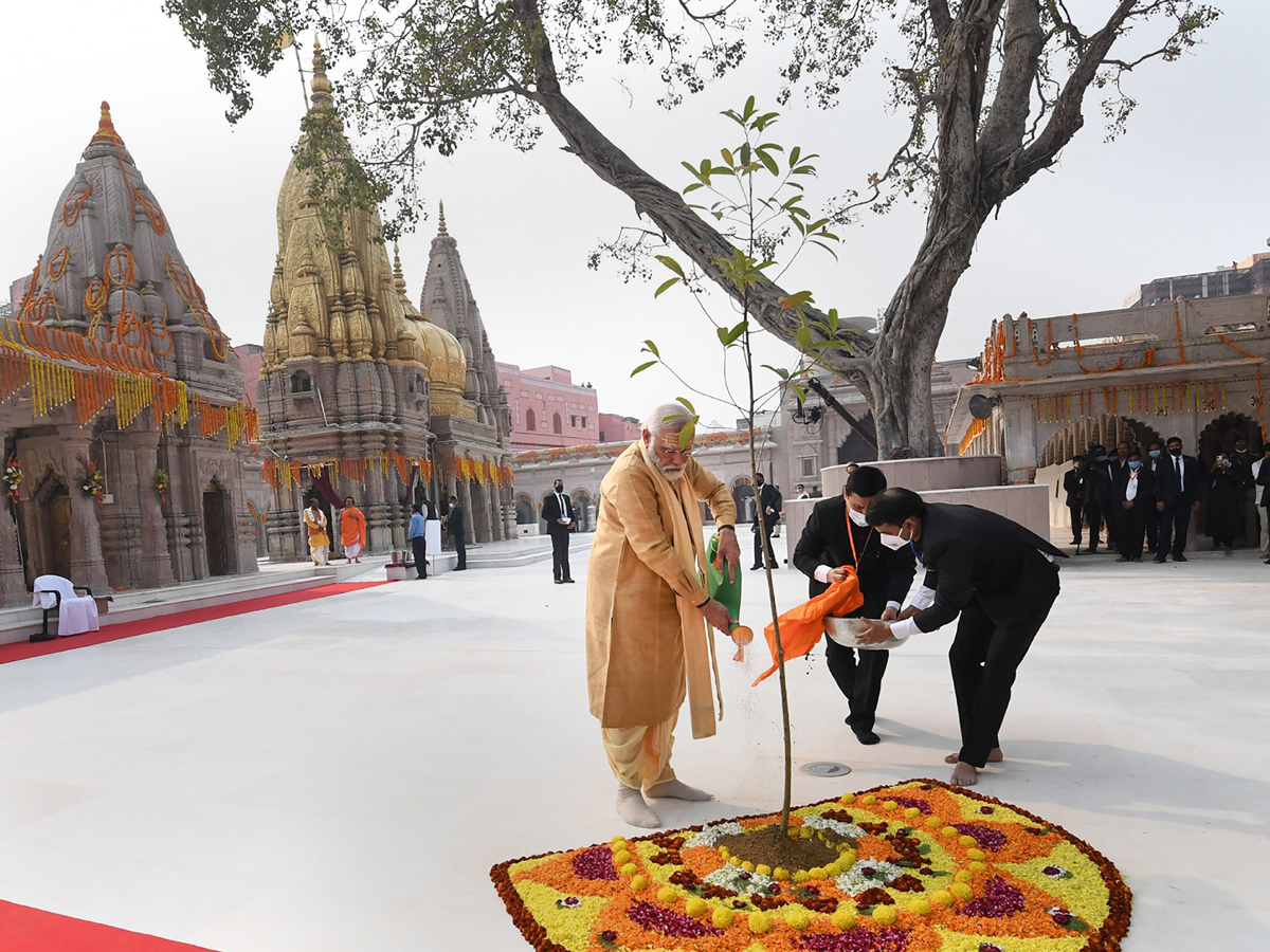 Prime Minister Modi Inaugurates Kashi Vishwanath Corridor Photo Gallery - Sakshi30
