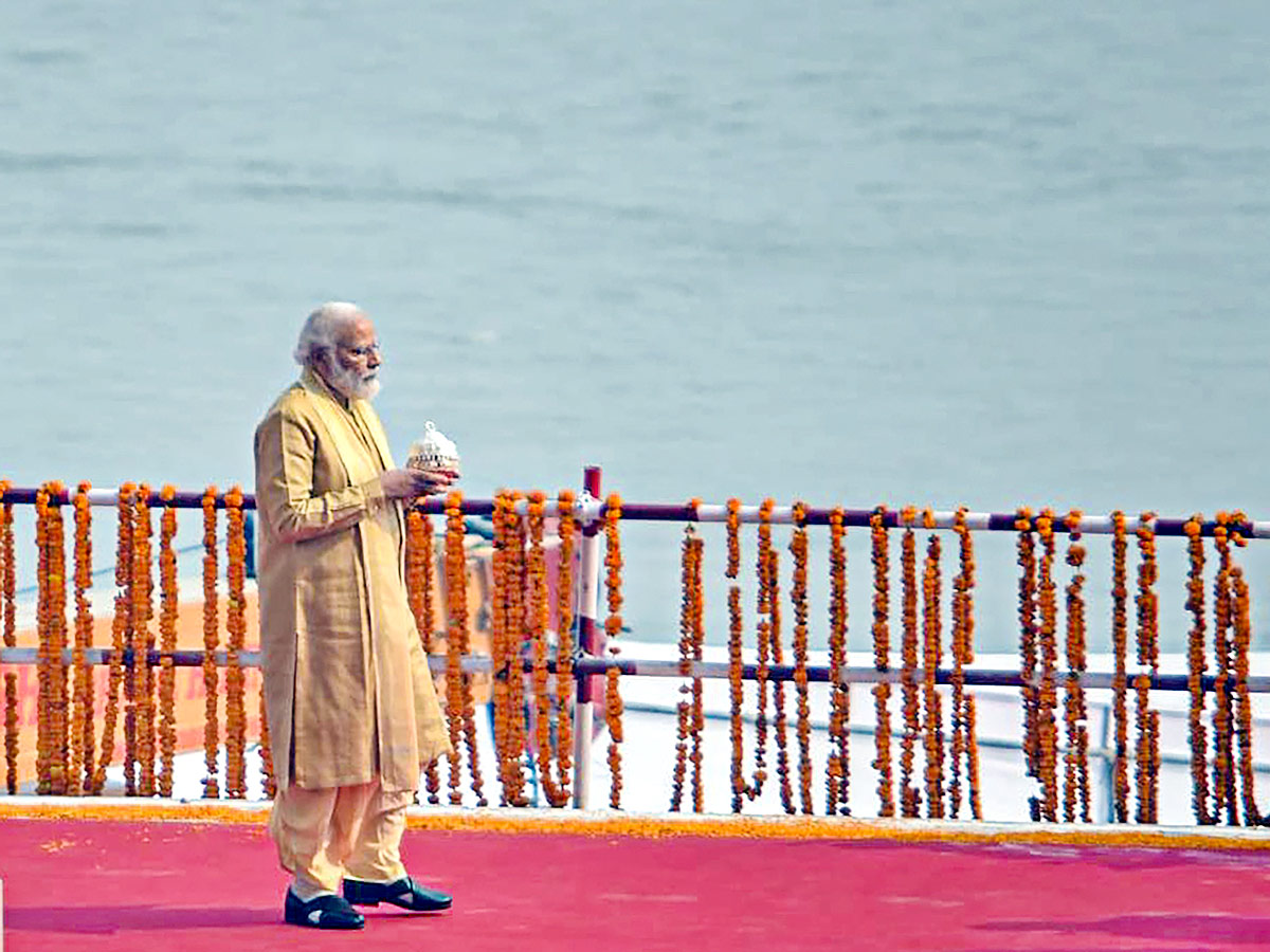 Prime Minister Modi Inaugurates Kashi Vishwanath Corridor Photo Gallery - Sakshi16