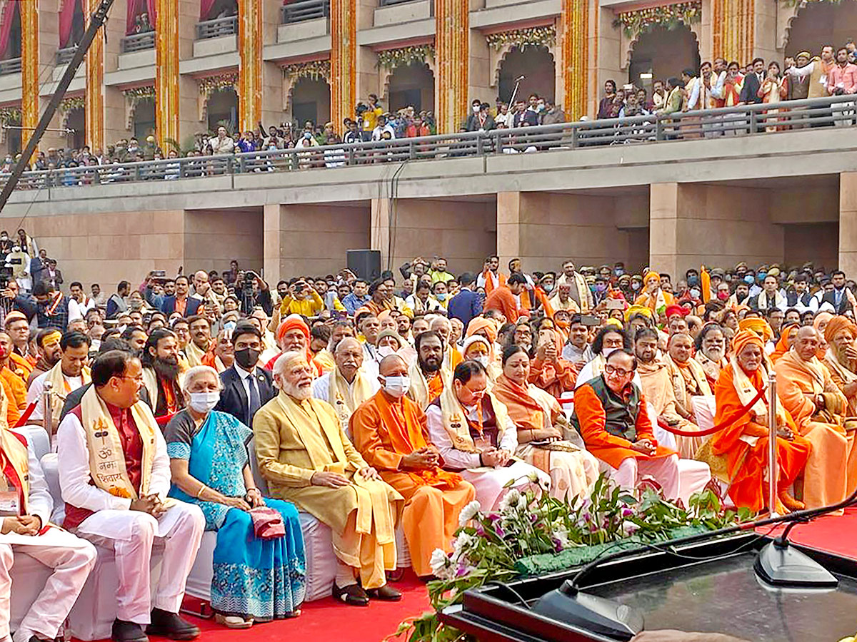 Prime Minister Modi Inaugurates Kashi Vishwanath Corridor Photo Gallery - Sakshi5