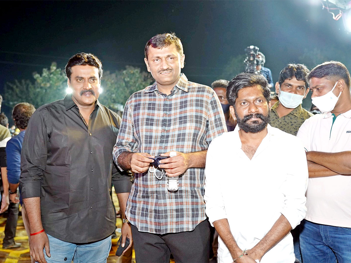 Allu Arjun Pushpa Movie Pre Release Event Photo Gallery - Sakshi20