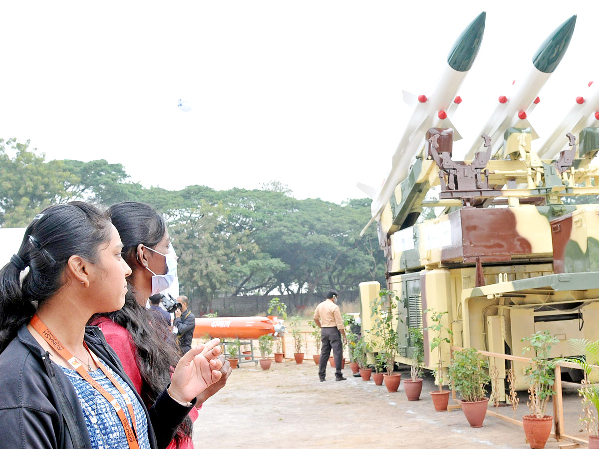 Azadi Ka Amrit Mahotsav BDL Product Exhibition At Kanchanbagh Photo Gallery - Sakshi4