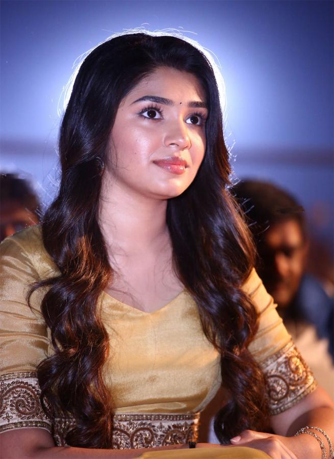 Heroine Krithi Shetty Photos - Sakshi12