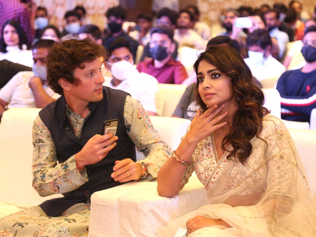 Gamanam Movie Pre Release Event Photo Gallery - Sakshi6