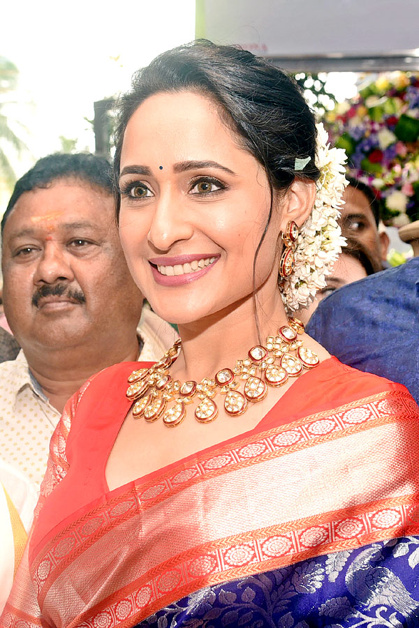 Pragya Jaishwal At South India Shopping Mall Photo Gallery - Sakshi11