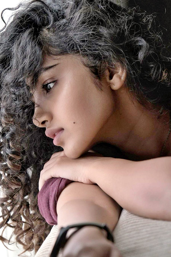 Actress Anupama Parameswaran Photo Gallery - Sakshi20
