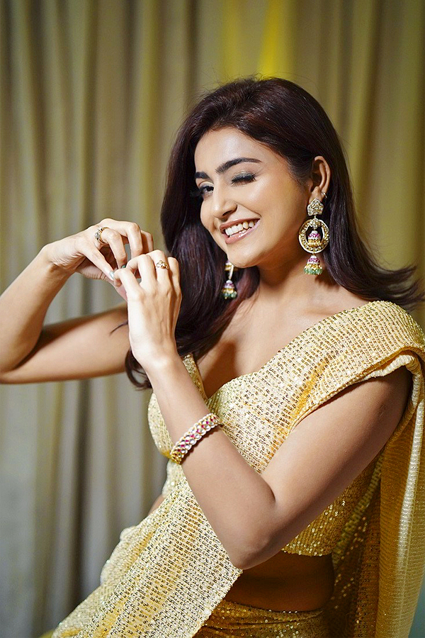 Actress Avantika Mishra New HD Gallery - Sakshi14