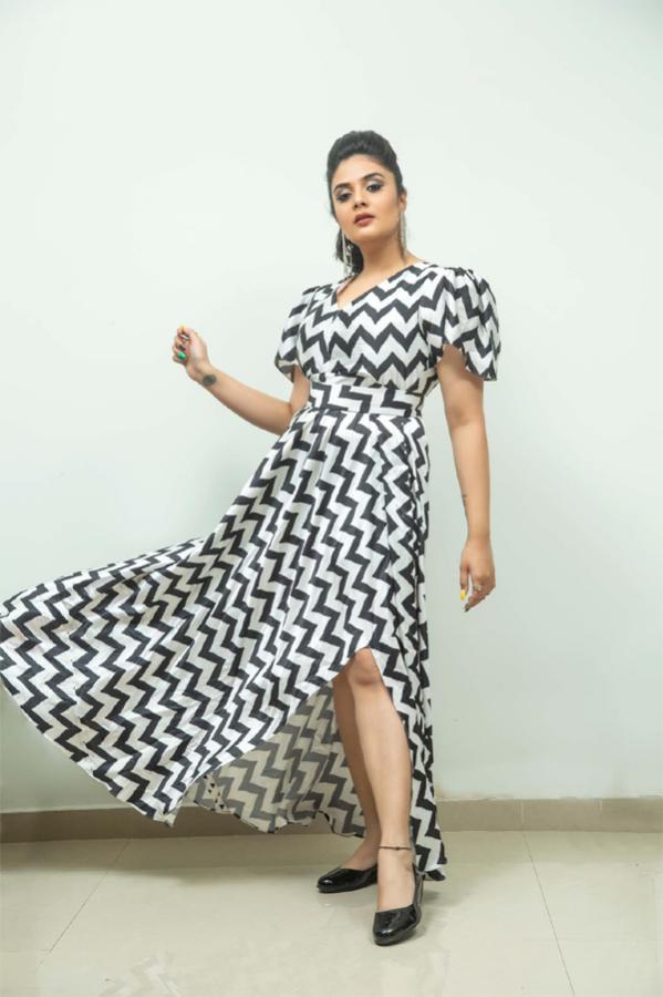 Anchor Sreemukhi Latest photos - Sakshi12