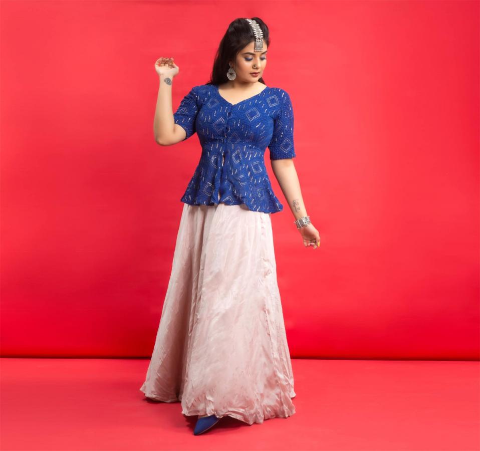 Anchor Sreemukhi Latest photos - Sakshi5