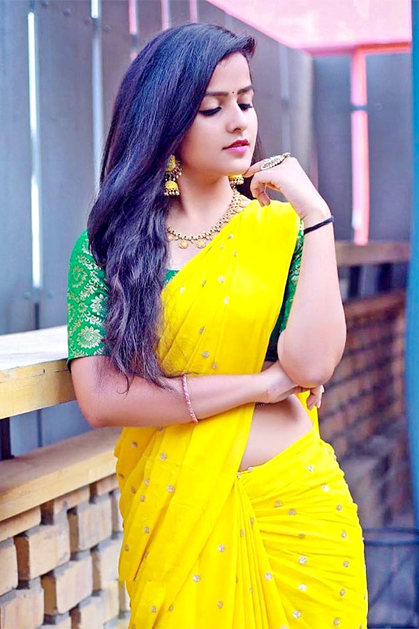 Actress Vaishnavi Chaitanya Photo Gallery - Sakshi11