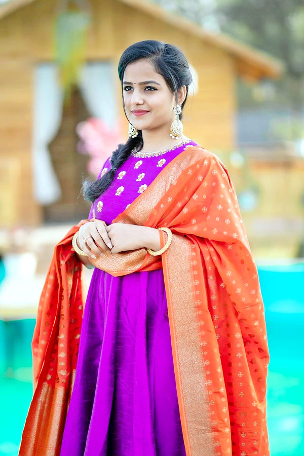 Actress Vaishnavi Chaitanya Photo Gallery - Sakshi17