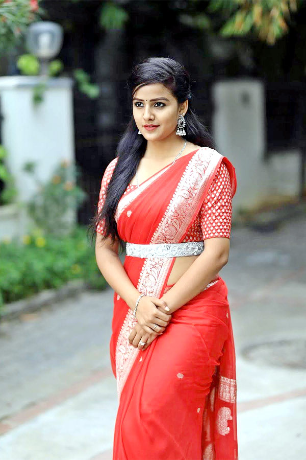 Actress Vaishnavi Chaitanya Photo Gallery - Sakshi9