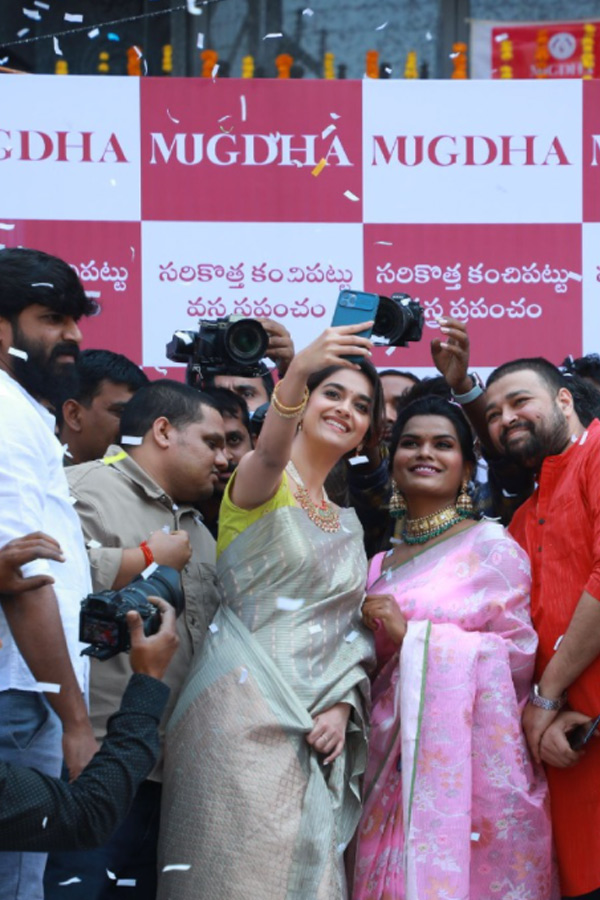 Keerthy Suresh At Mugdha Store Opening Photo Gallery - Sakshi8