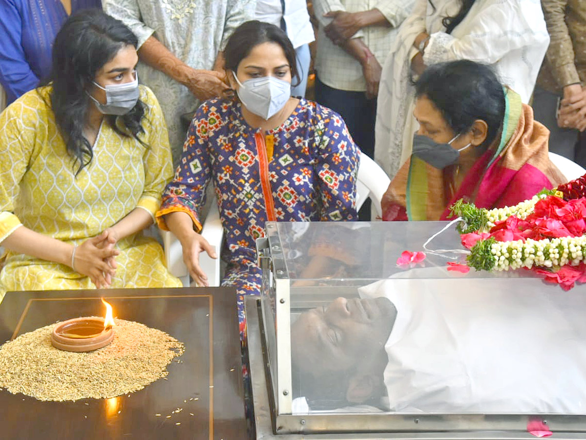 Mekapati Goutham Reddy Photos - Sakshi13