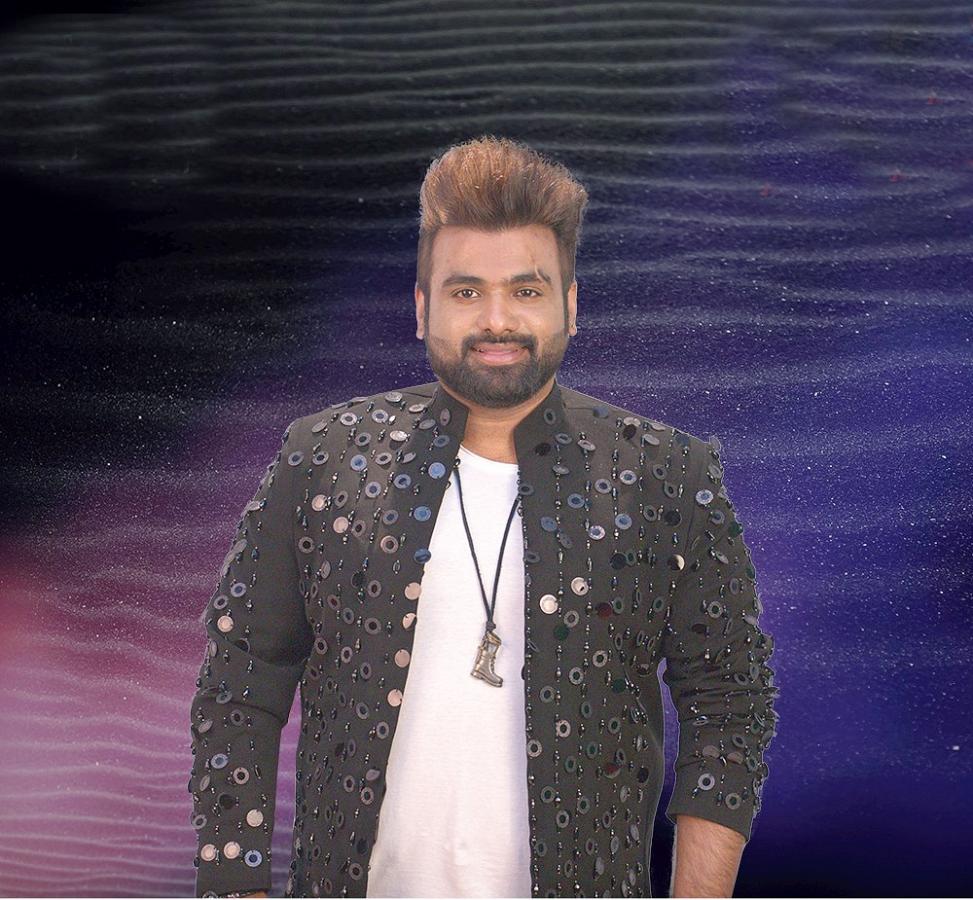 Bigg Boss OTT Telugu 17 Contestants - Sakshi12