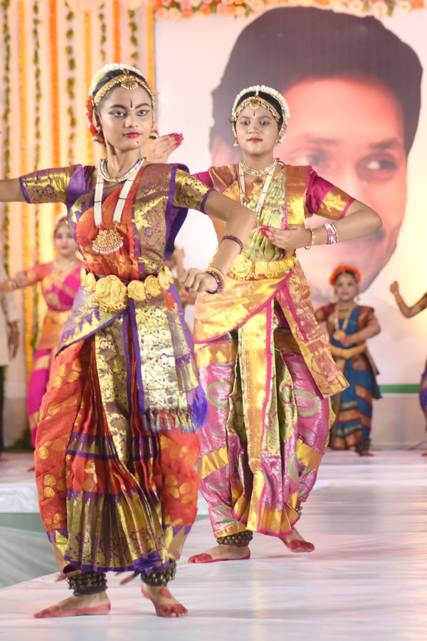 National Handloom Expo IN Vijayawada - Sakshi25