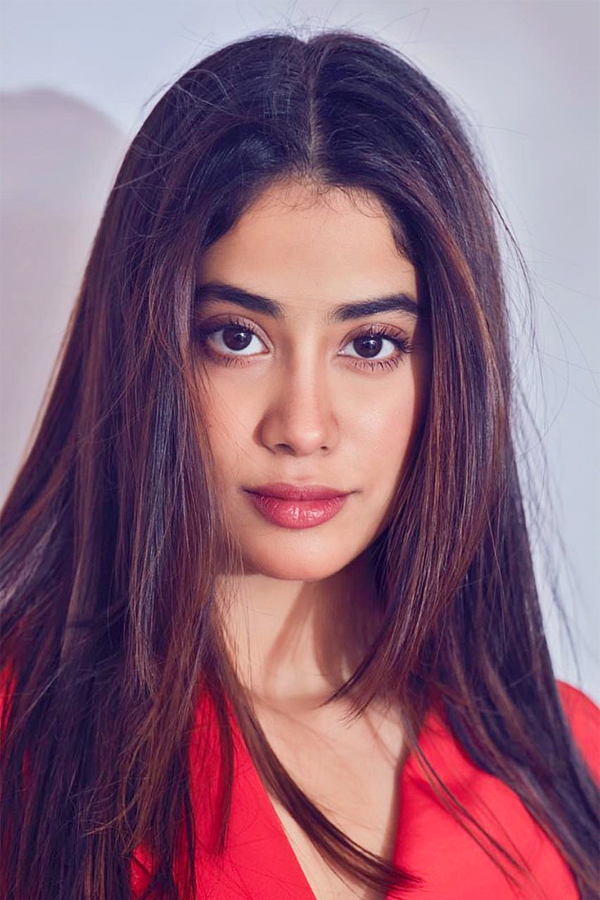 Janhvi Kapoor HD images - Sakshi16