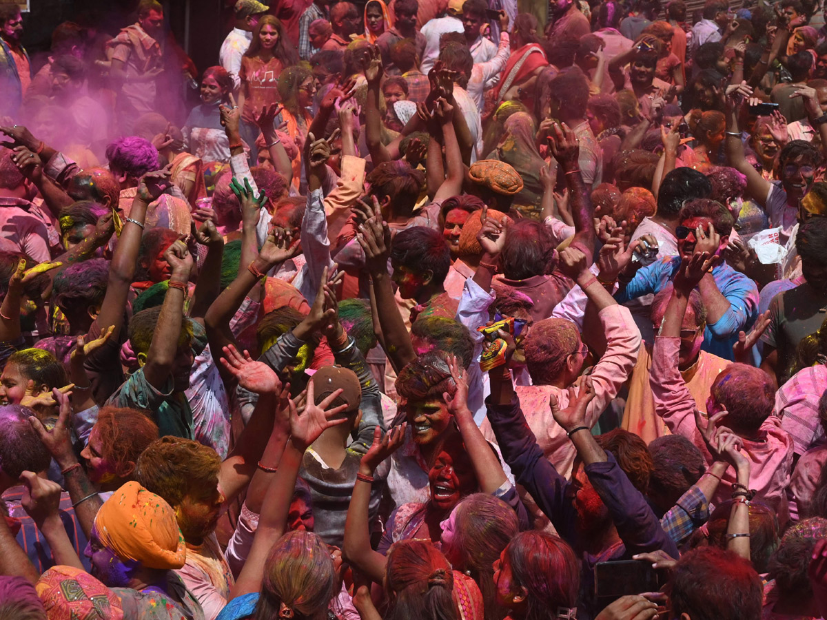 Holi Celebrations Across The Country Photo Gallery - Sakshi22