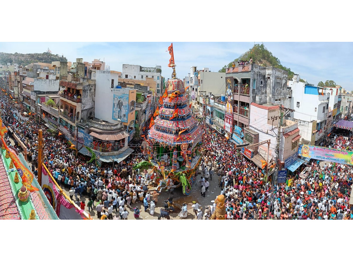 Sri Kalahasti Rathotsavam photo Gallery - Sakshi17