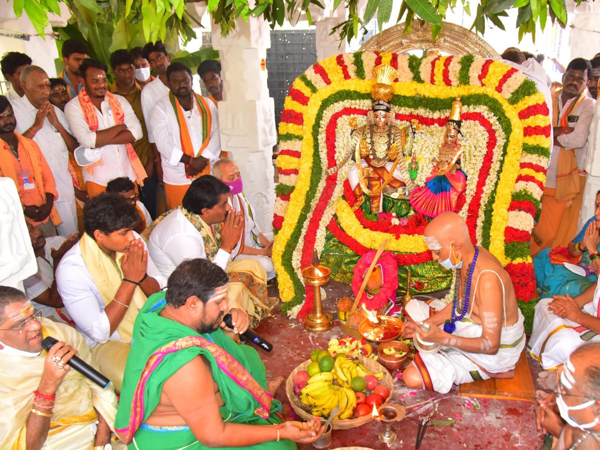Sri Kalahasti Rathotsavam photo Gallery - Sakshi36