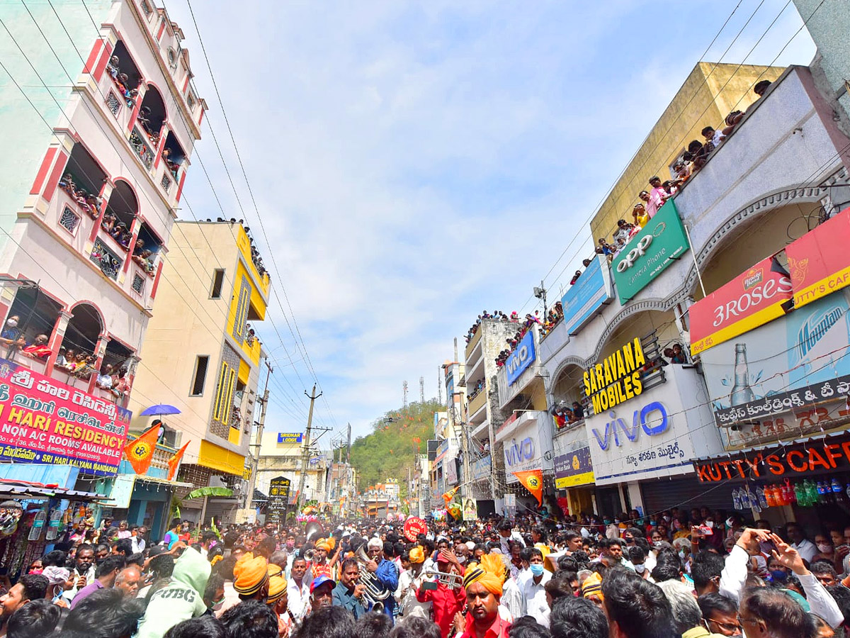 Sri Kalahasti Rathotsavam photo Gallery - Sakshi38