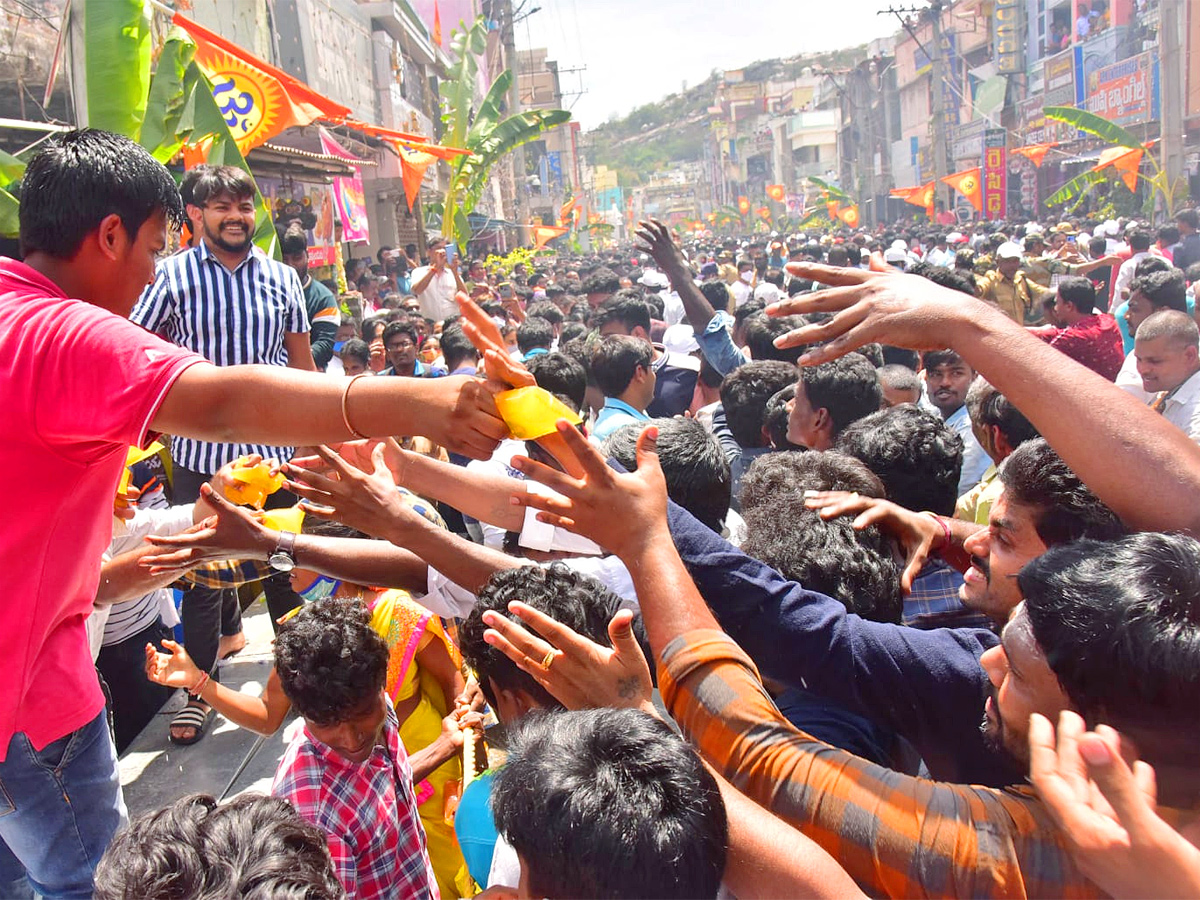 Sri Kalahasti Rathotsavam photo Gallery - Sakshi8