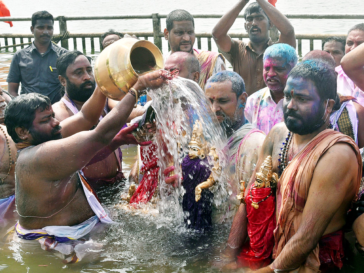 Best Photos of The Week - Sakshi5