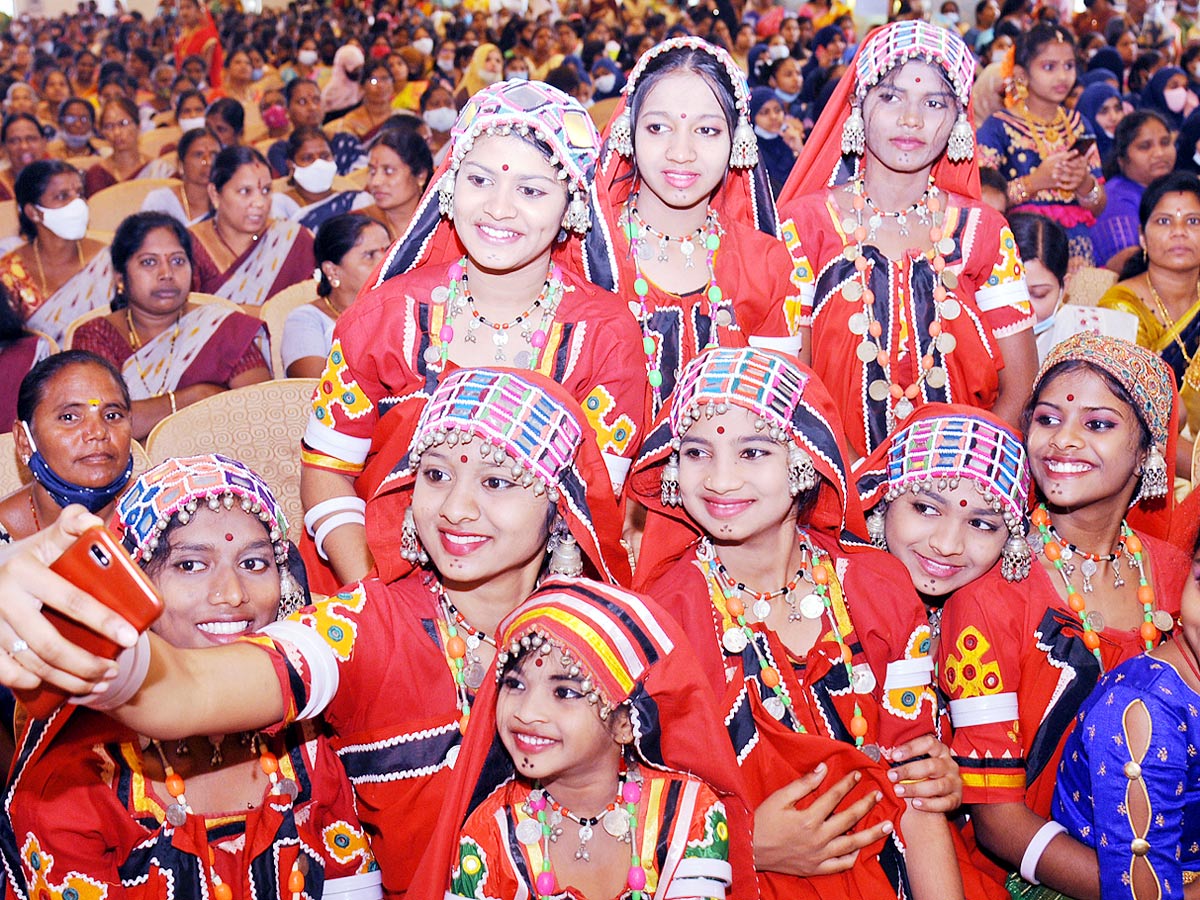 Best Photos of The Week - Sakshi32