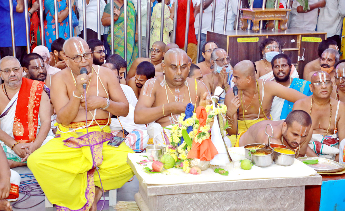 Yadadri Temple in Telangana - Sakshi9