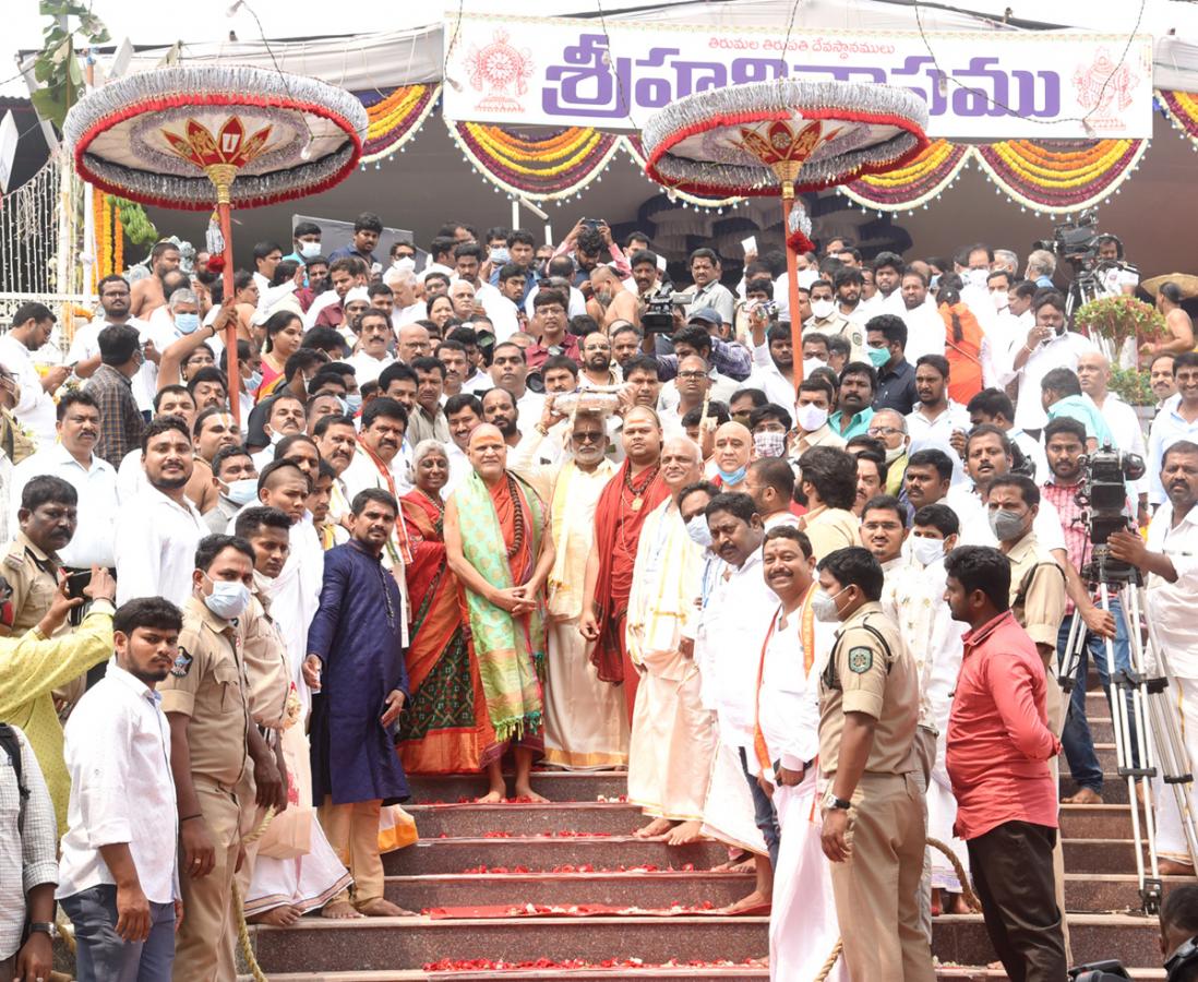 Sri Venkateswara Swamy TTD Temple Rushikonda Photos - Sakshi2