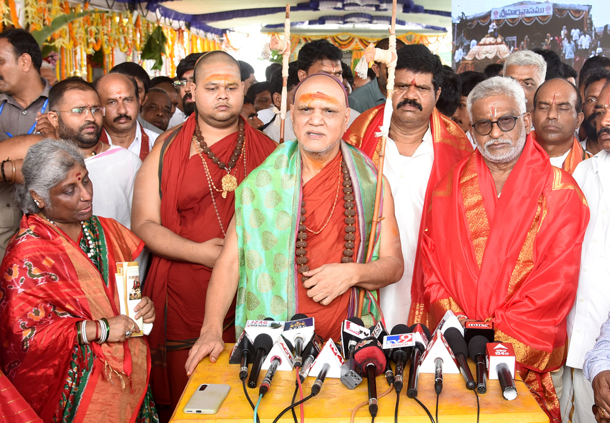 Sri Venkateswara Swamy TTD Temple Rushikonda Photos - Sakshi9